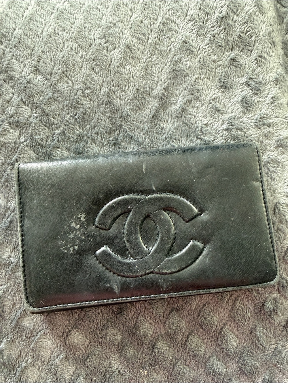 CHANEL Black Quilted CC Logo Leather Wallet